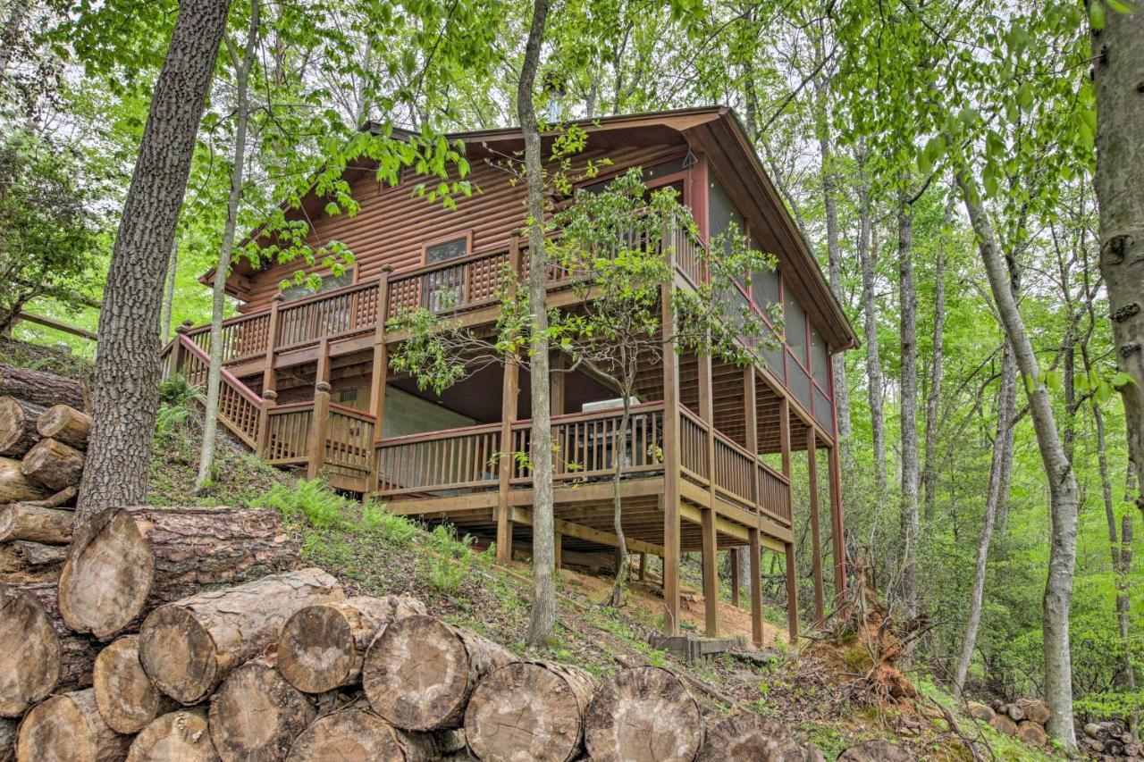 Peaceful Blue Ridge Cabin With Decks And Fire Pit Kültér fotó